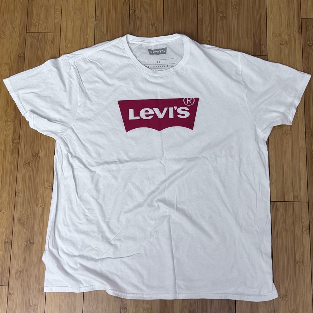 Levi's White Tee with Red Logo